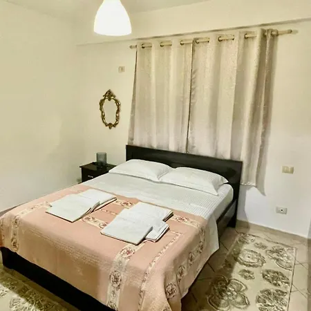 Apartment Onhezmi Sarande